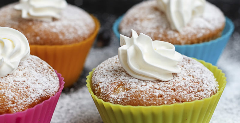 CUPCAKES CON REFRESCO FRUITY KING