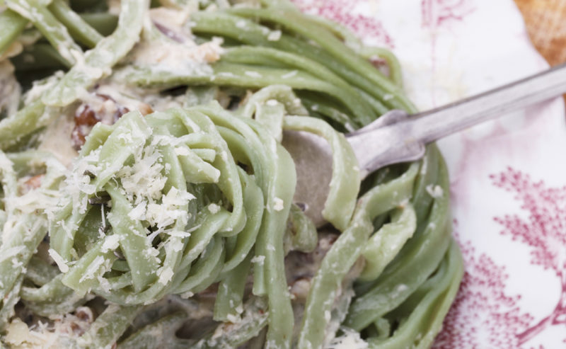 PASTA WITH ROGELIO BUENO MOLE VERDE